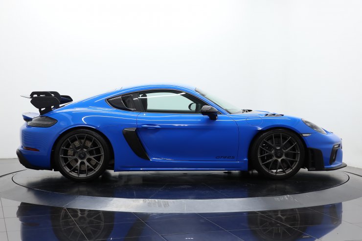 ポルシェ 718ケイマンGT4RS　純正ペダルセット　PORSCHE ポルシェ 718ケイマンGT4RS 純正ペダルセット PORSCHE - メルカリ