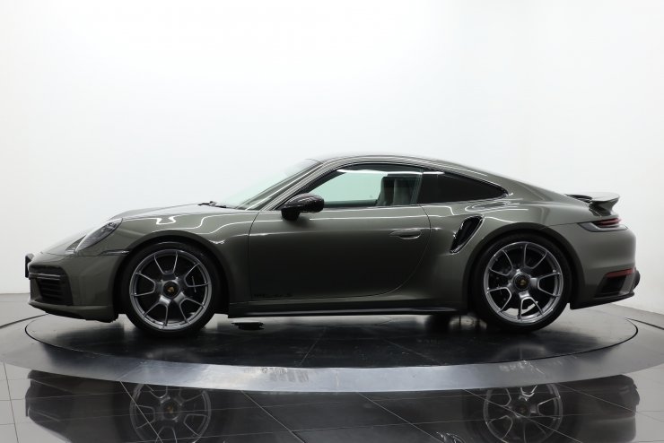ポルシェ 911(Type992) Turbo S PDK スポーツエグゾースト PDLS PCCB