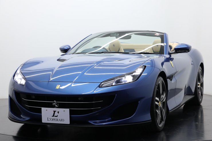 フェラーリ ポルトフィーノ F1 DCT 右ハンドル 正規ディーラー