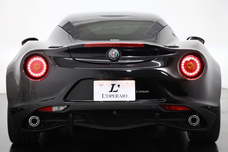 アルファロメオ 4C Coupe 赤革 スポーツパッケージ レザーパッケージ