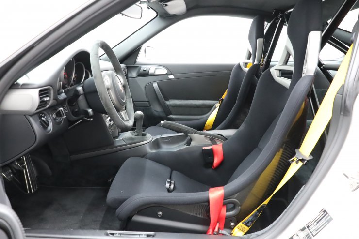 ポルシェ 911(Type997) GT3 クラブスポーツPKG 6MT PCCB