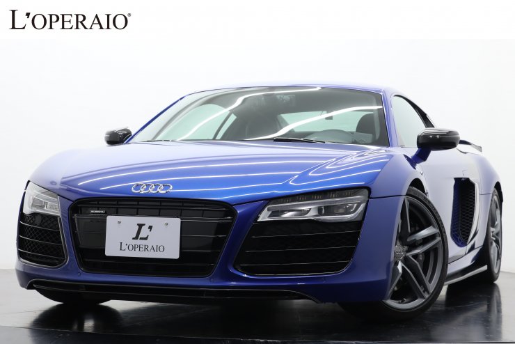 アウディ R8 5.2FSI V10 Quattro 後期モデル 左ハンドル