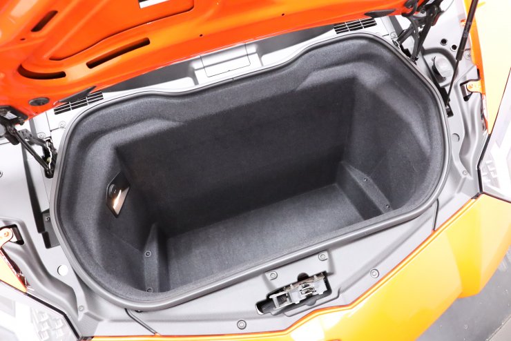 ランボルギーニ アヴェンタドール LP700-4 正規ディーラー車 1