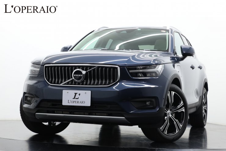 ボルボ XC40 リチャージプラグインハイブリッド T5インスクリプション