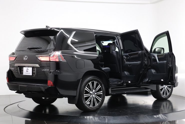 レクサス LX LX570 Black Sequence 特別仕様車 リアエンタ マクレビ