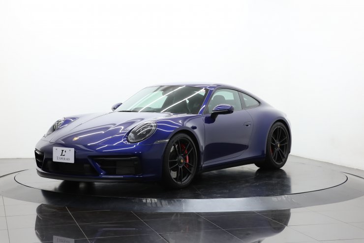 ポルシェ 911(Type992) カレラGTS 7MT 有償色 純正20/21インチターボS