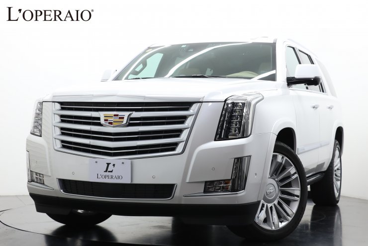 キャデラック エスカレード プラチナム 1オーナー 正規ディーラー車