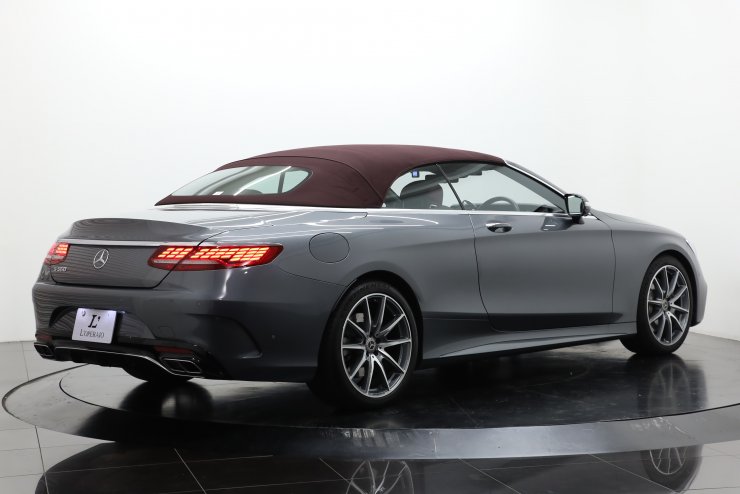 メルセデスベンツ Sクラス S560カブリオレ 後期モデル 赤幌 赤革