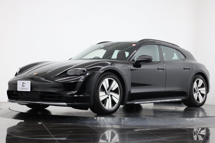 ポルシェ タイカン 4 Cross Turismo 1オーナー OP総額約163万円 クロノ