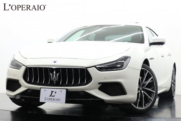 マセラティ ギブリ S グランスポーツ ピエノフィオーレレザー 純正20