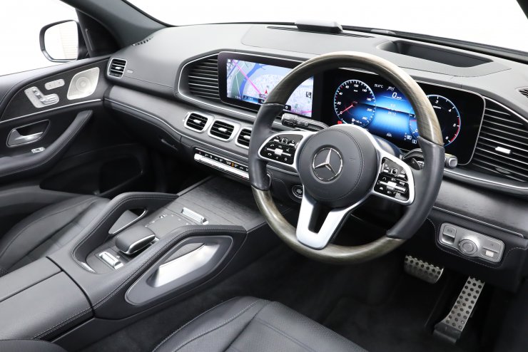 メルセデスベンツ GLSクラス GLS400d 4マチック AMGライン 有償色 黒革