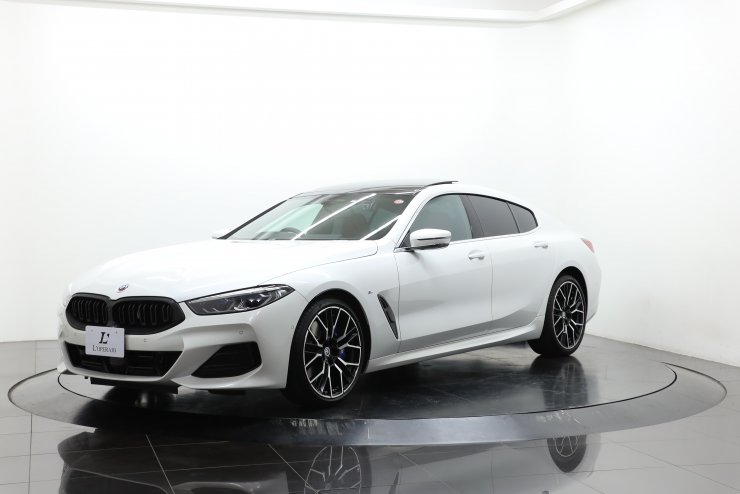 BMW 8シリーズ 840i グランクーペ エクスクルーシブ Mスポーツ 1