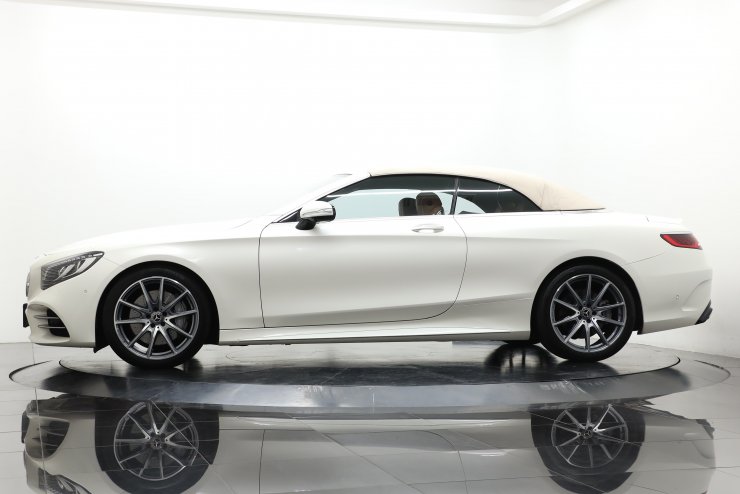 メルセデスベンツ Sクラス S560カブリオレ 後期モデル ダイヤモンド