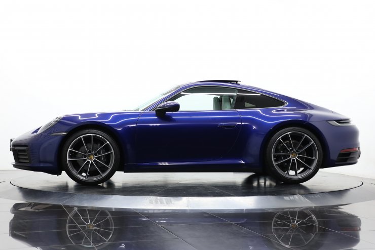 ポルシェ 911(Type992) カレラ PDK 1オーナー OP総額約542万円