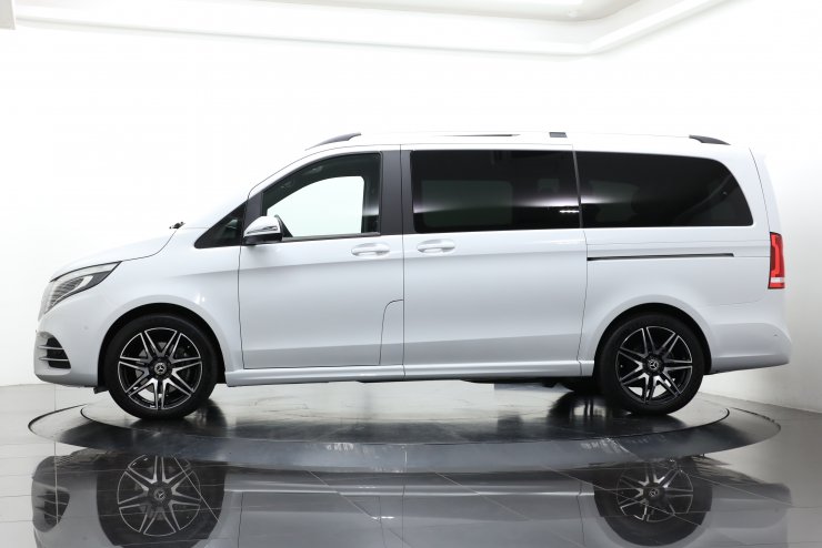 メルセデスベンツ Vクラス V220d エクスクルーシブ ロング プラチナ