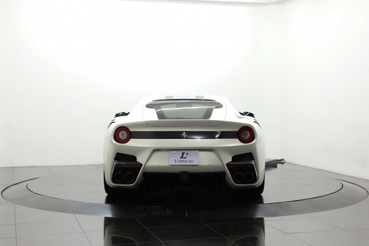 フェラーリ F12 TDF 世界限定799台 正規ディーラー車 特別外装色