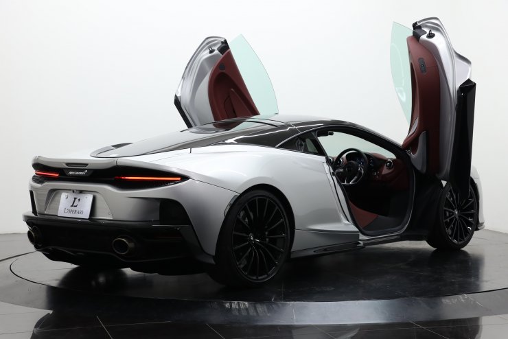 マクラーレン GT Luxe 1オーナー車 右ハンドル 有償色 ワインレザー