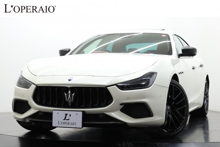 マセラティ ギブリ Maserati Ghibli カーボン リア スポイラー エアロ トランクスポイラ－ V型 2013+