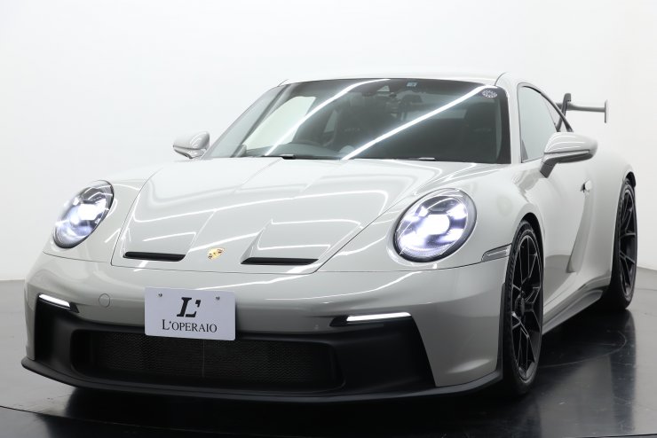 ポルシェ 911(Type992) GT3 6MT 1オーナー スペシャルカラー「クレヨン