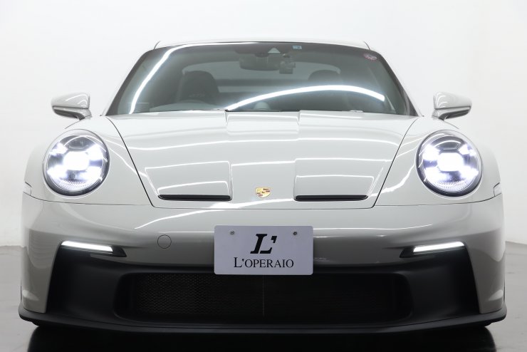 ポルシェ 911(Type992) GT3 6MT 1オーナー スペシャルカラー「クレヨン