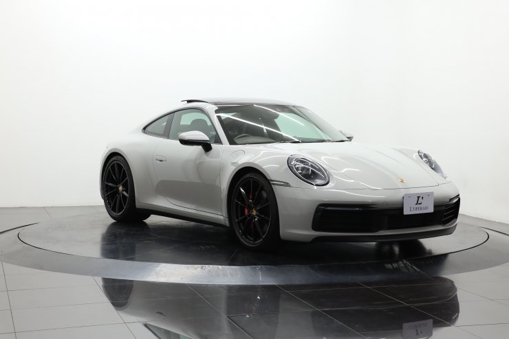 ポルシェ 911(Type992) カレラS PDK 有償色 ブラウンクラブレザー