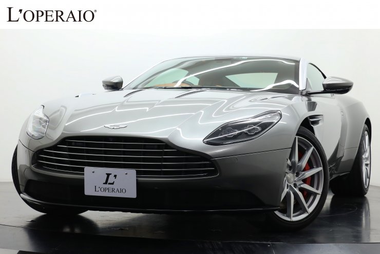 アストンマーティン DB11 V12 Launch Edition 世界限定1000台 右