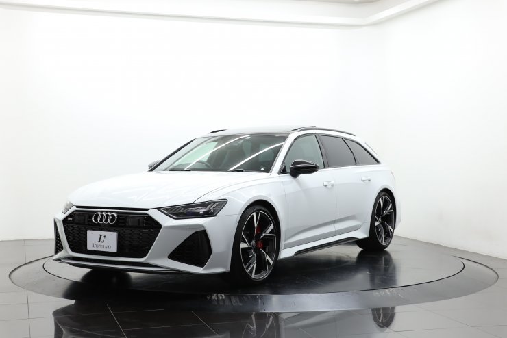 アウディ RS6アバント ◇◇2024年初売り特選車諸費用無料◇◇1オーナー