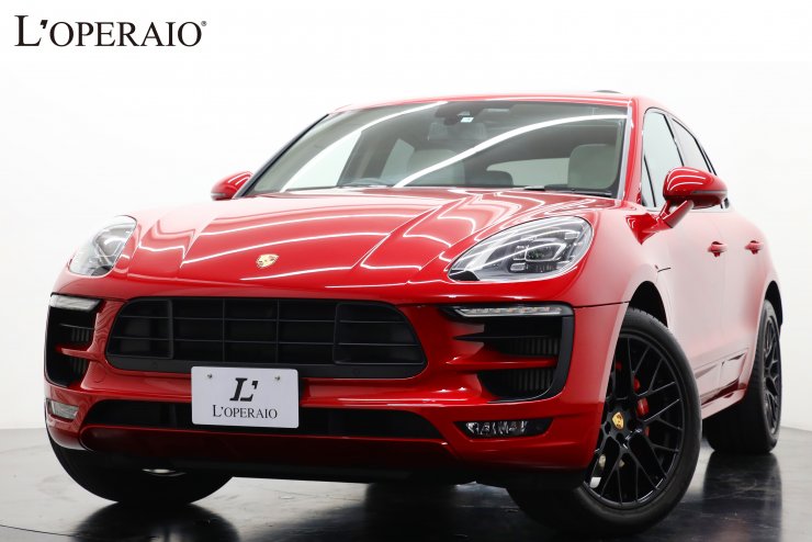 ポルシェ マカン GTS ホワイト×ブラウンレザー パノラマルーフ