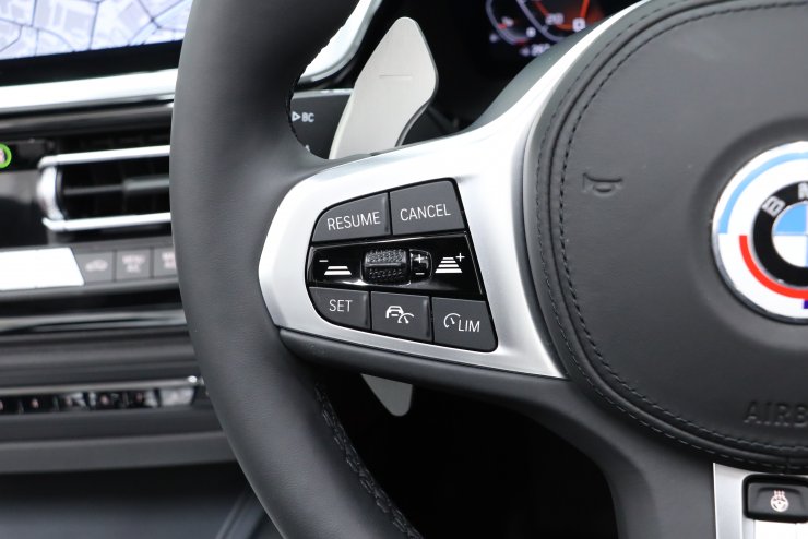 BMW Z4 M40i 後期モデル 有償色 セレクトPKG アダプティブMサス