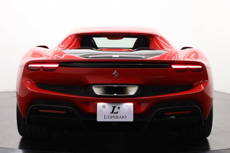 フェラーリ 296 GTB F1 DCT 正規ディーラー車 新車コンディション 走行