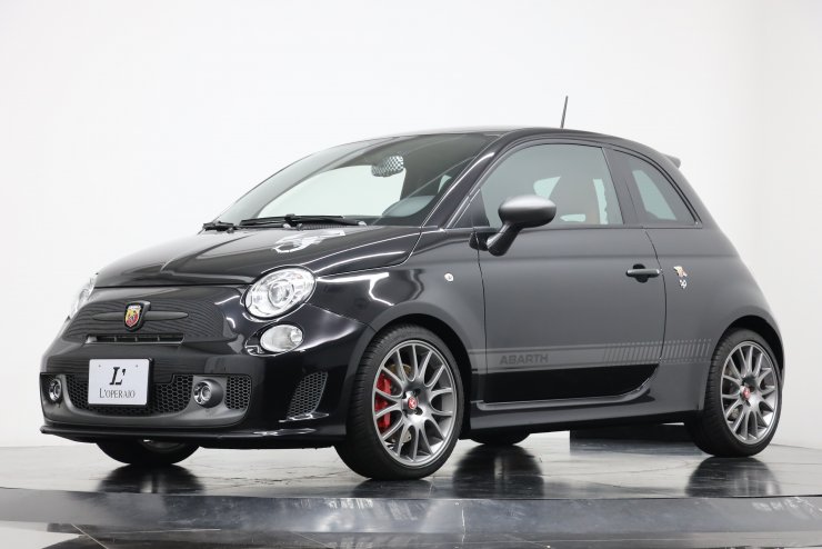 アバルト 595 コンペティツィオーネ 5MT 左H 前期最終モデル