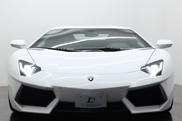 オートアートランボルギーニアベンタドールLP700-4 Amazon.co.jp: AUTOart 1/18 ランボルギーニ アヴェンタドール