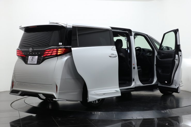 トヨタ アルファード 2.5 Z 現行モデル 1オーナー モデリスタエアロ