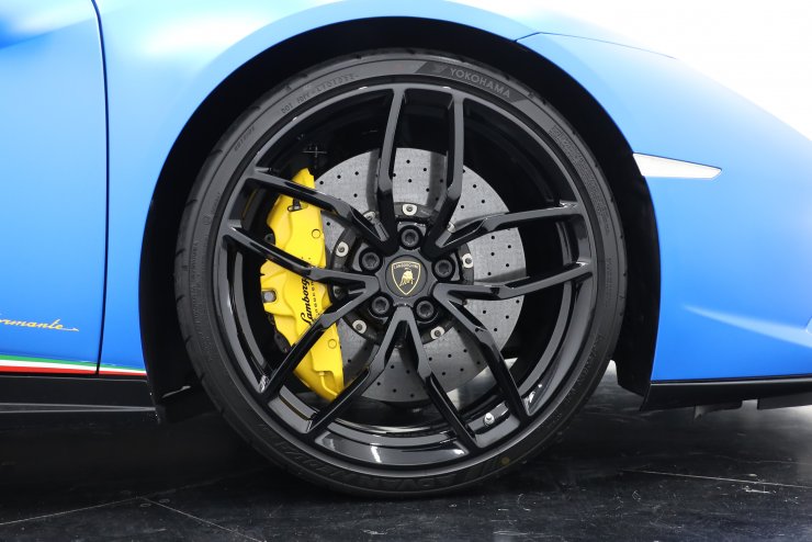 【未使用】ランボルギーニ ウラカンEVO メンテナンスキット ランボルギーニ ウラカンスパイダー EVO RWD (LDF) の中古車詳細