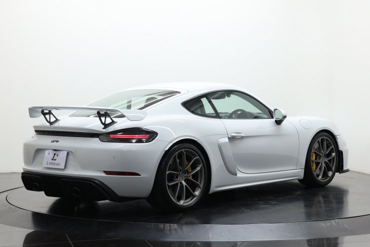 ポルシェ 718 Cayman GT4 6MT 有償色 PCCB クロノPKG LEDヘッド