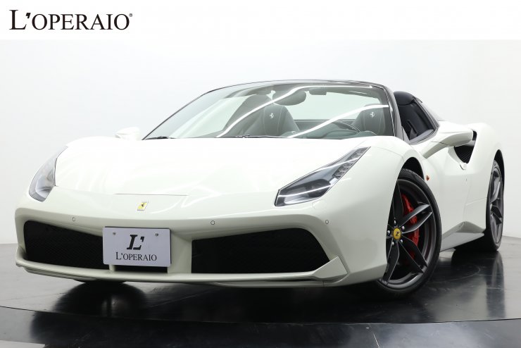 フェラーリ 488 Spyder 正規ディーラー車 コントラストルーフ