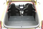アウディ