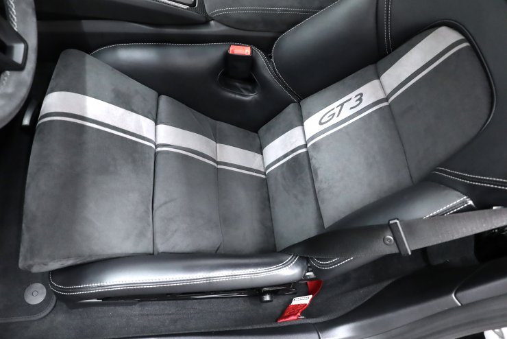 Porsche - 【送料込！】ポルシェ実車シート使用、G29コクピット Porsche - 【送料込！】ポルシェ実車シート使用、G29コクピット