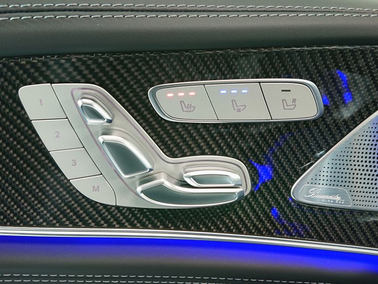AMG GT GT4ドアクーペ 63S E PERFORMANCE First Edition ブルメスター