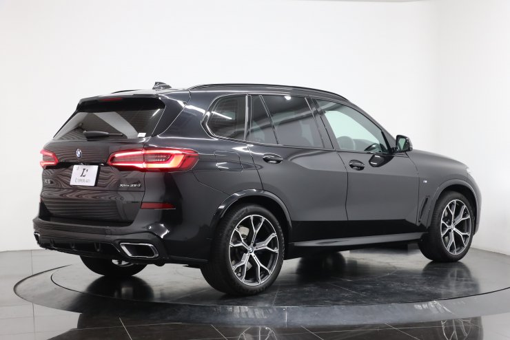 BMW X5 35d xDrive Mスポーツ 1オーナー 有償色 ドライビング