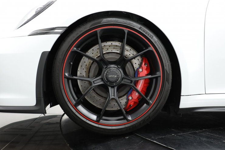 ポルシェ 911(Type992) GT3 PDK 左ハンドル 1オーナー クラブスポーツ