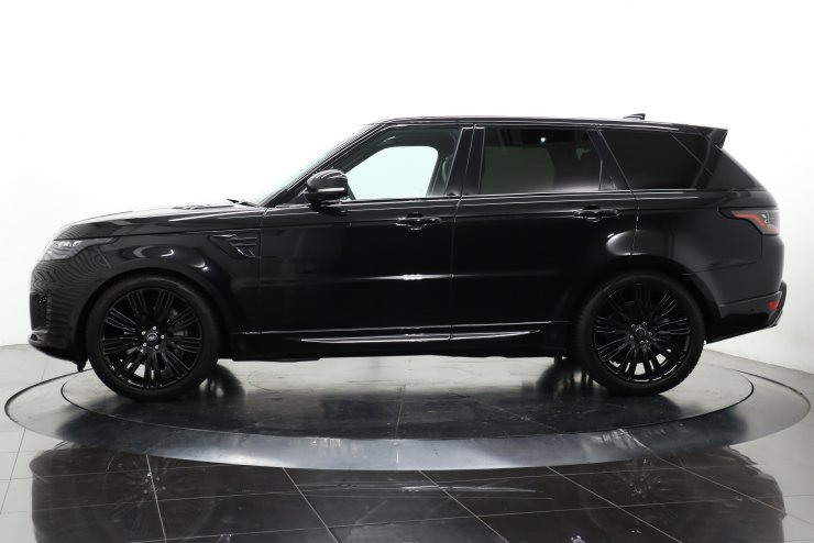 ランドローバー レンジローバースポーツ HSE ダイナミックブラック  