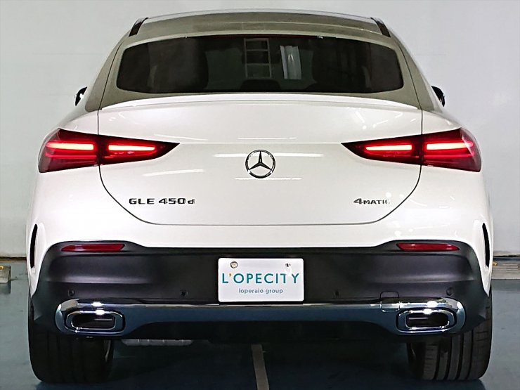 メルセデスベンツ GLE450d 4MATIC Coupe Sports(ISG搭載モデル) 走行 