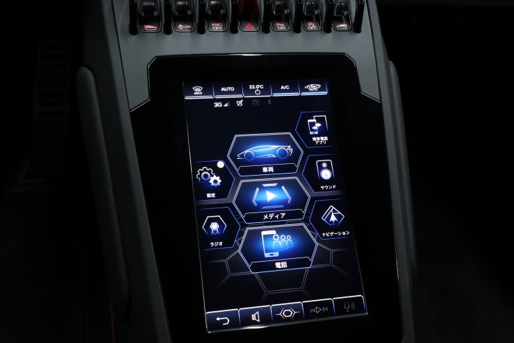 ランボルギーニ ウラカン EVO 4WD マグネトレオロジカルサス フロント