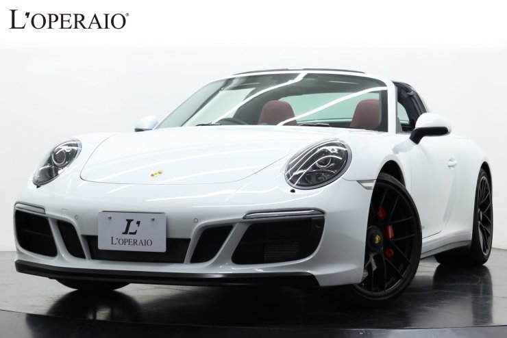 ポルシェ 911(Type991) Targa4 GTS PDK 有償カラー 希少モデル 赤×黒革