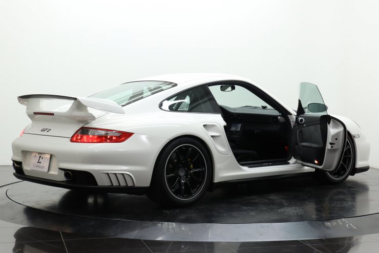 ポルシェ 911(Type997) GT2 正規ディーラー車 PCCB カーボンバケット