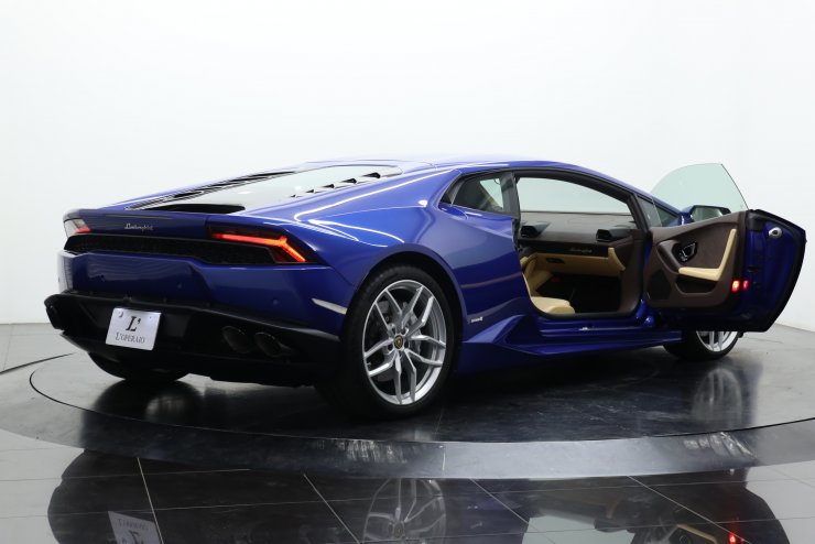 ランボルギーニ ウラカン LP610-4 左ハンドル ベージュレザー