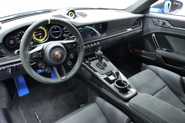ポルシェ 911(Type992) GT3 RS PDK ヴァイザッハPKG 1オーナー 左