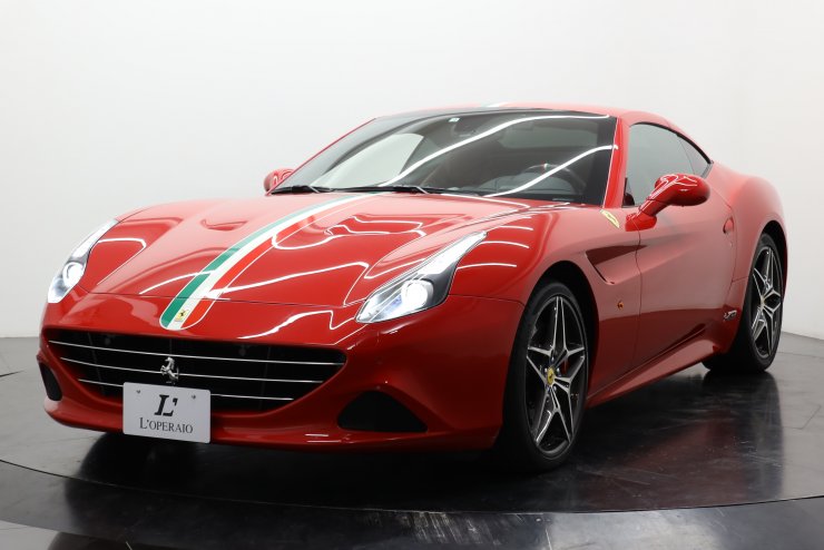 フェラーリ カリフォルニア T F1 DCT 正規ディーラー車 Tailor Made 70