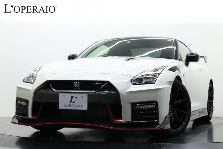 日産 GT-R NISMO 後期モデル MY22 走行400キロ未満 ニスモスポーツ